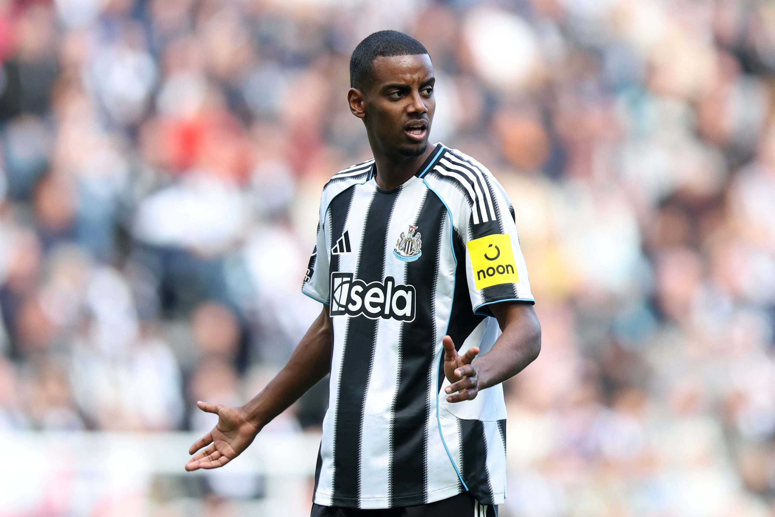 Alexander Isak Wants Newcastle Exit Amid Liverpool Bid and Real Sociedad Training Stint